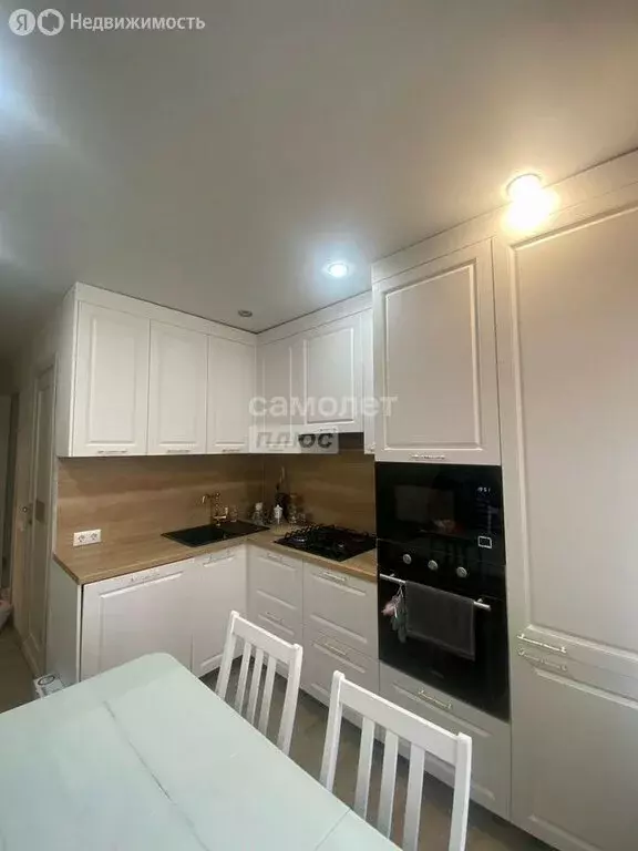 4-комнатная квартира: Миасс, улица Лихачёва, 26 (81 м) - Фото 0