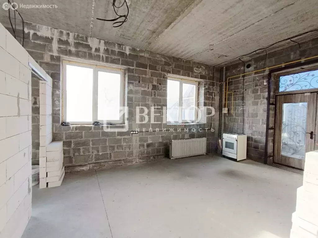 Помещение свободного назначения (180 м) - Фото 1