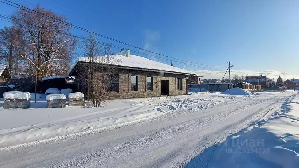 Коттедж в Свердловская область, Березовский Кедровая ул., 1 (197 м) - Фото 2