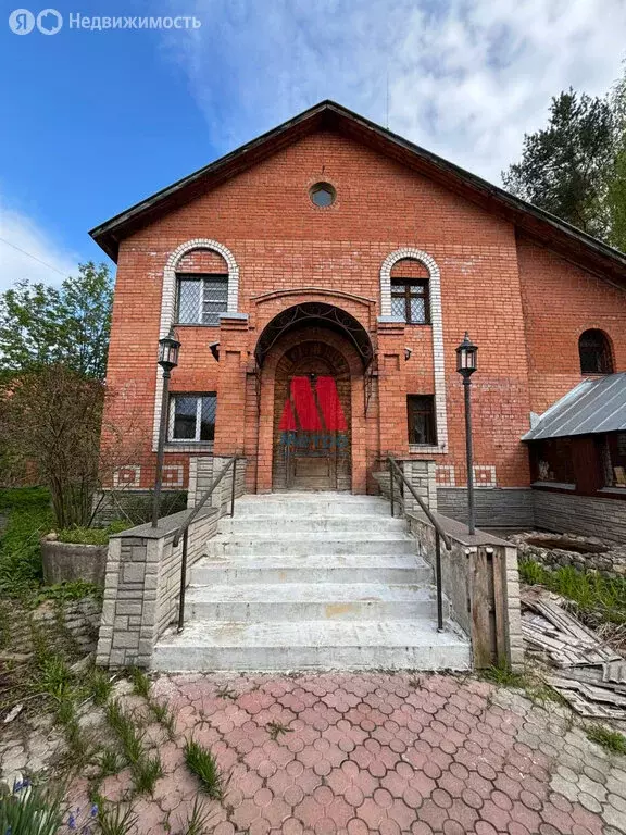 Дом в Бухарово, Лесная улица, 4 (305 м) - Фото 0