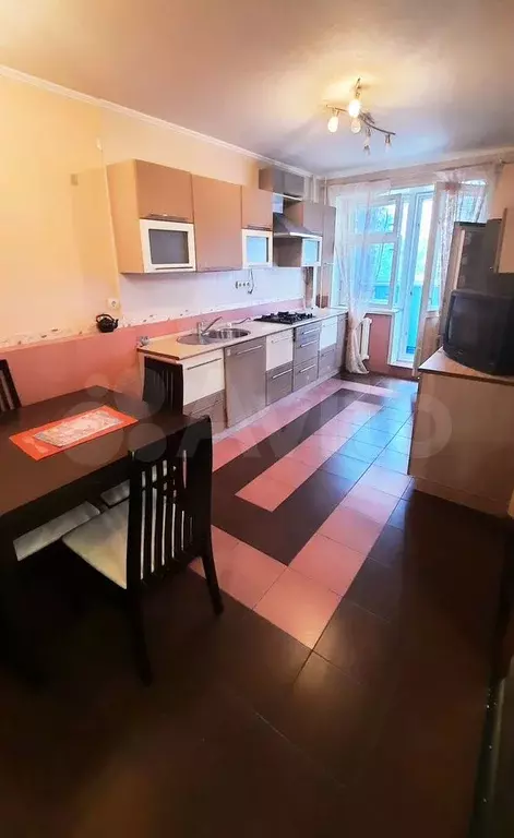 1-к. квартира, 46 м, 2/9 эт. - Фото 1