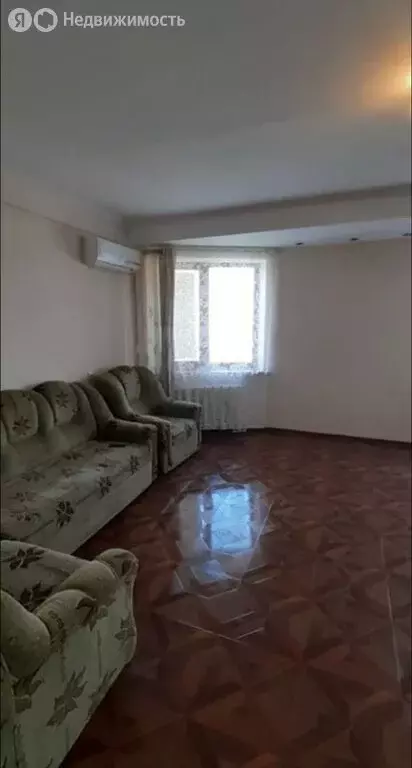 3-комнатная квартира: Анапа, Владимирская улица, 160к4 (93 м) - Фото 0