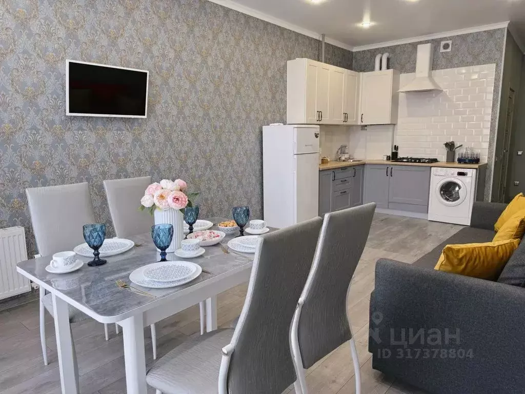 1-к кв. Краснодарский край, Геленджик Верхняя ул., 4к1 (61.0 м) - Фото 1