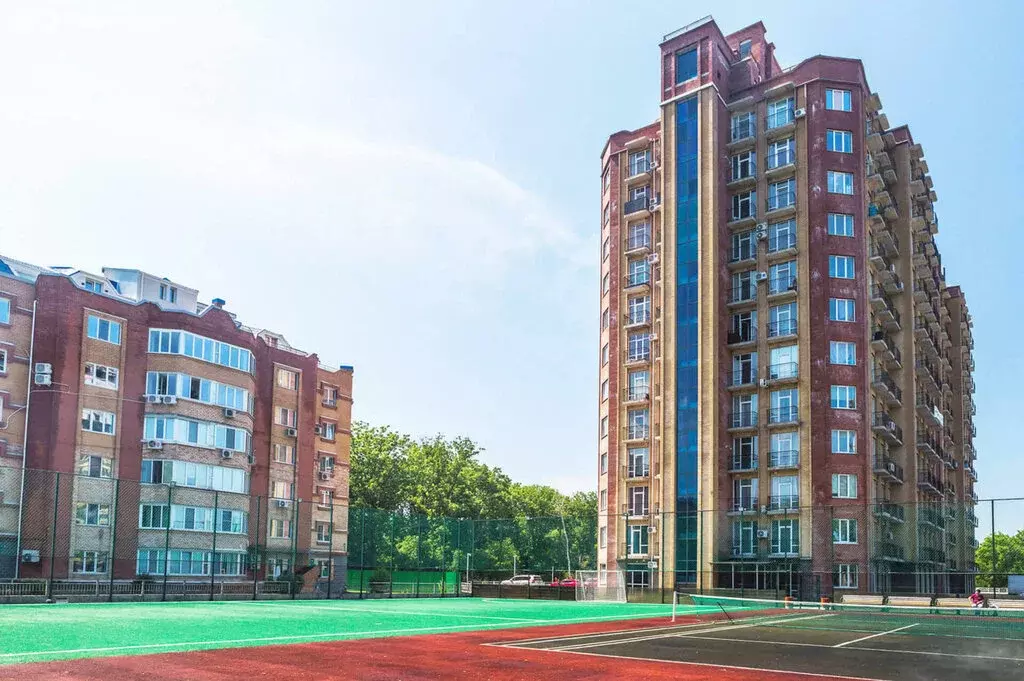 2-комнатная квартира: Владивосток, Четвёртая улица, 4к2 (70.8 м) - Фото 0