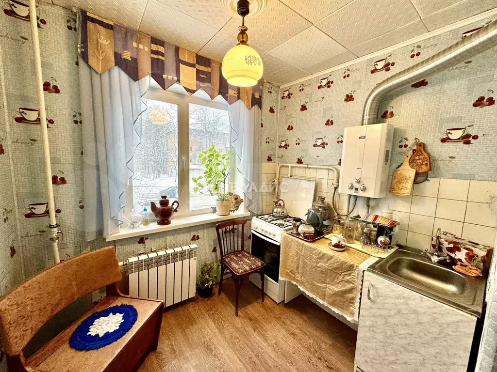 1-к. квартира, 32 м, 2/5 эт. - Фото 0