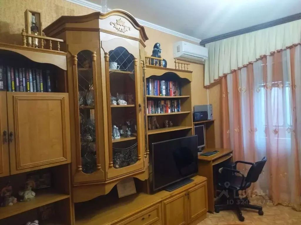 2-к кв. Белгородская область, Старый Оскол Жукова мкр, 24А (54.0 м) - Фото 1