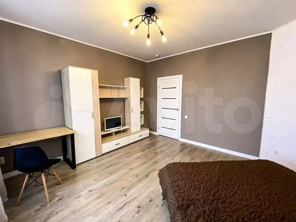 1-к. квартира, 40 м, 8/10 эт. - Фото 0