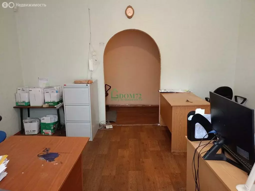 4-комнатная квартира: Тобольск, улица Доронина, 22 (80 м) - Фото 0