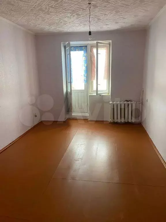 Комната 13 м в 4-к., 5/5 эт. - Фото 0