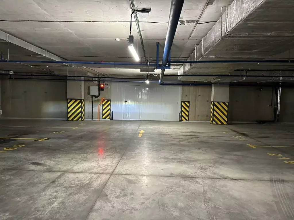 Гараж в Санкт-Петербург ул. Верхне-Каменская, 11к1 (14 м) - Фото 1