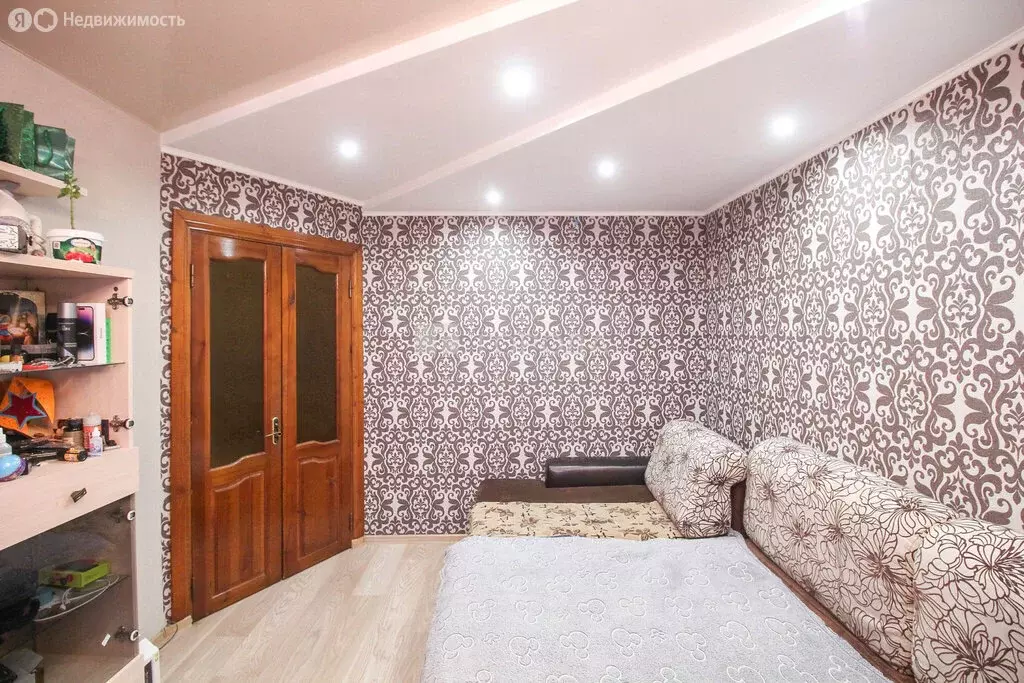 3-комнатная квартира: Барнаул, улица Попова, 62 (68.5 м) - Фото 2