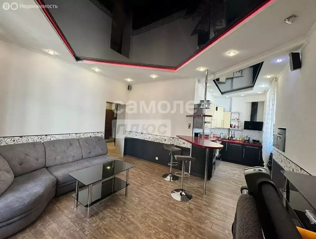 3-комнатная квартира: Челябинск, улица Жукова, 18А (74.5 м) - Фото 1