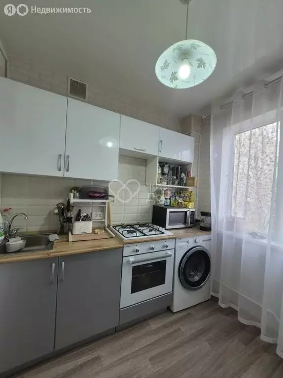 1-комнатная квартира: Волгоград, улица Маршала Ерёменко, 106 (30.5 м) - Фото 1