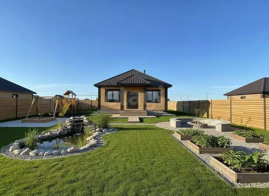 Дом в Оренбургская область, Оренбург ул. Михаила Фадеева (90 м) - Фото 1