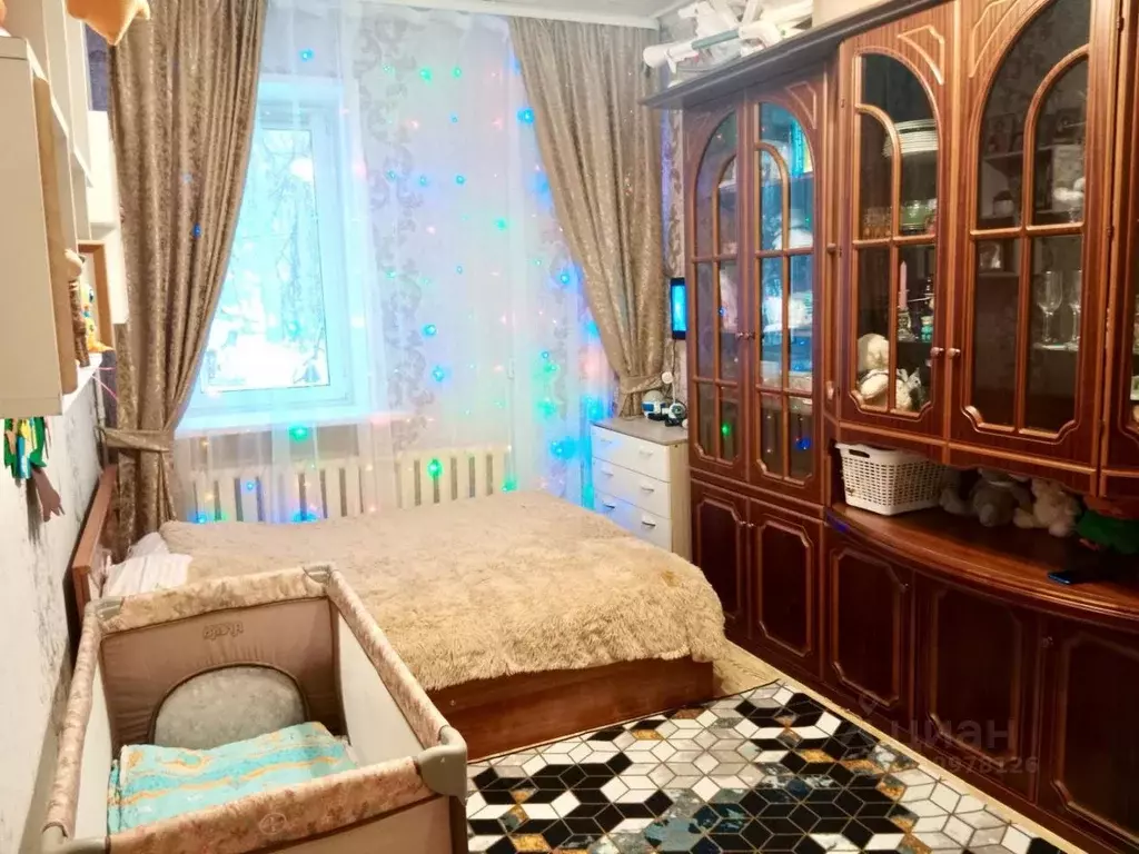2-к кв. Нижегородская область, Бор Профсоюзная ул., 10 (28.1 м) - Фото 0
