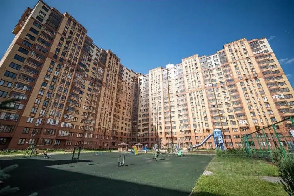 1-к кв. Омская область, Омск ул. Чернышевского, 2к3 (40.0 м) - Фото 1