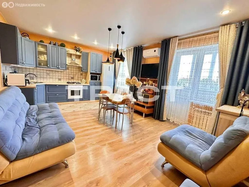 2-комнатная квартира: Ямное, улица Генерала Вельяминова, 8 (65 м) - Фото 1