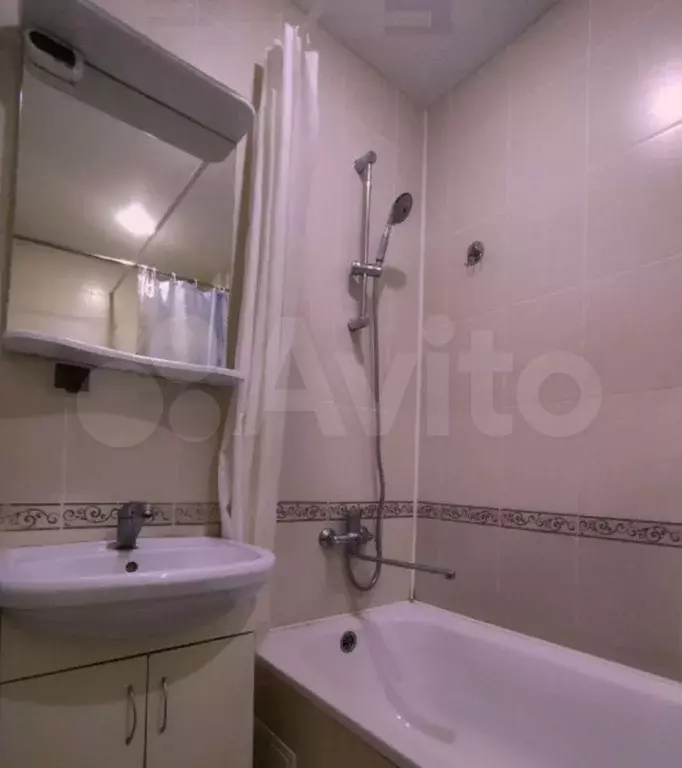 Апартаменты-студия, 13,9 м, 3/3 эт. - Фото 1