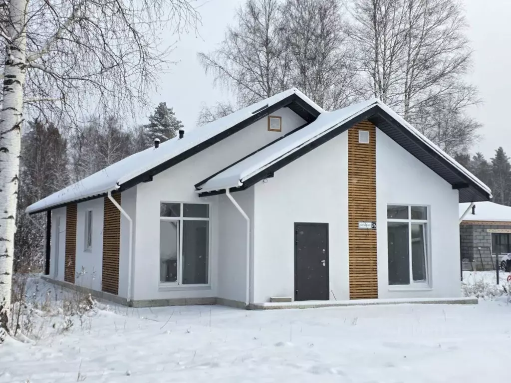 Дом в Свердловская область, Сысертский муниципальный округ, пос. ... - Фото 1