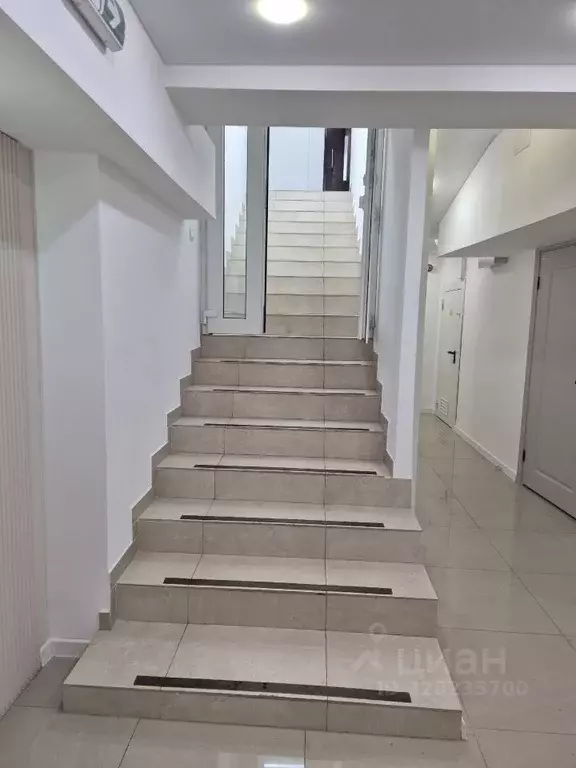 Помещение свободного назначения в Москва ул. Кржижановского, 20/30К2 ... - Фото 2