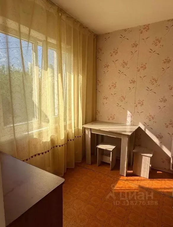 2-к кв. Иркутская область, Иркутск бул. Постышева, 19 (44.0 м) - Фото 1