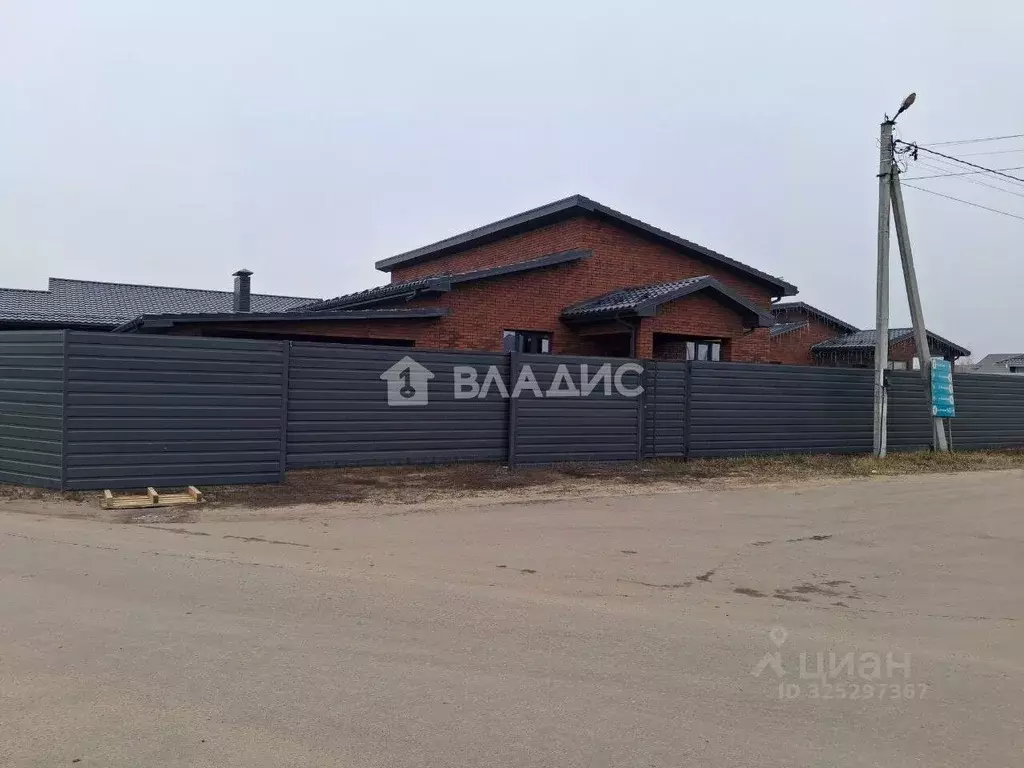 Дом в Воронежская область, Рамонский район, Новоживотинновское с/пос, ... - Фото 1