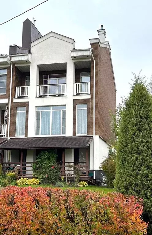 Таунхаус, 332 м - Фото 1