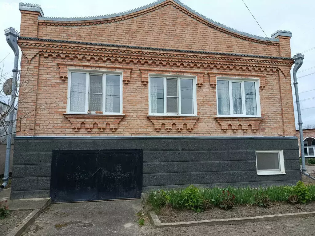 Дом в Моздок, площадь 50 лет Октября (232.3 м) - Фото 2