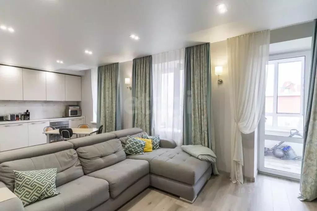 3-к кв. Тюменская область, Тюмень ул. Раушана Абдуллина, 1 (115.2 м) - Фото 1