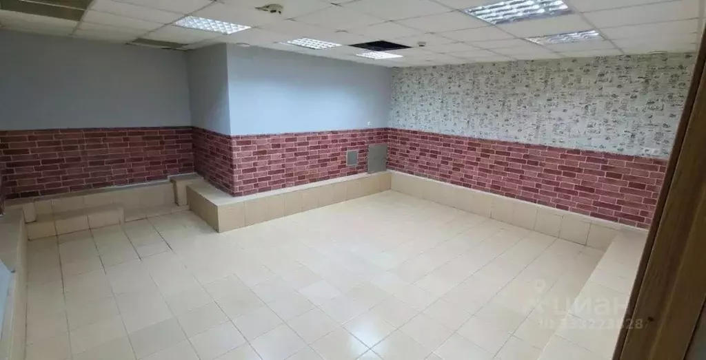 Помещение свободного назначения в Иркутская область, Иркутск бул. ... - Фото 2