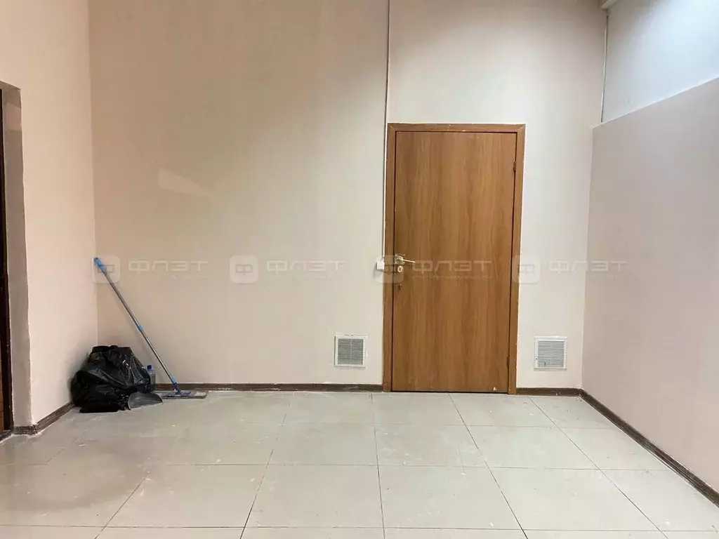 Помещение свободного назначения в Татарстан, Казань ул. Тази Гиззата, ... - Фото 2