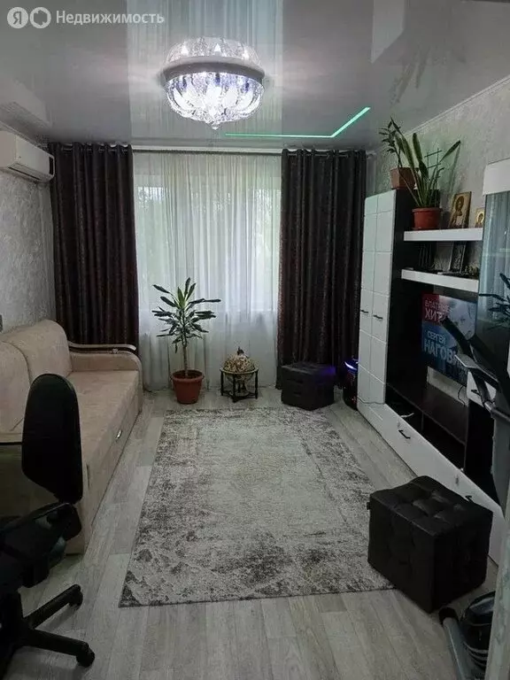 3-комнатная квартира: Каменск-Шахтинский, Советская улица, 40 (65 м) - Фото 1