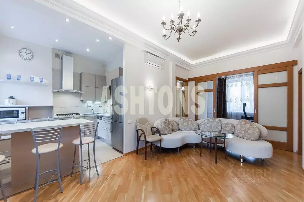 4-к кв. Москва Малая Бронная ул., 36 (100.0 м) - Фото 1