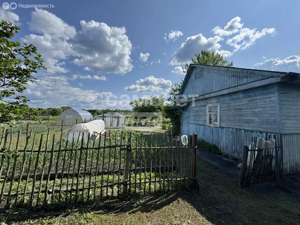 Дом в село Лесное, Партизанская улица, 13 (3200 м) - Фото 1