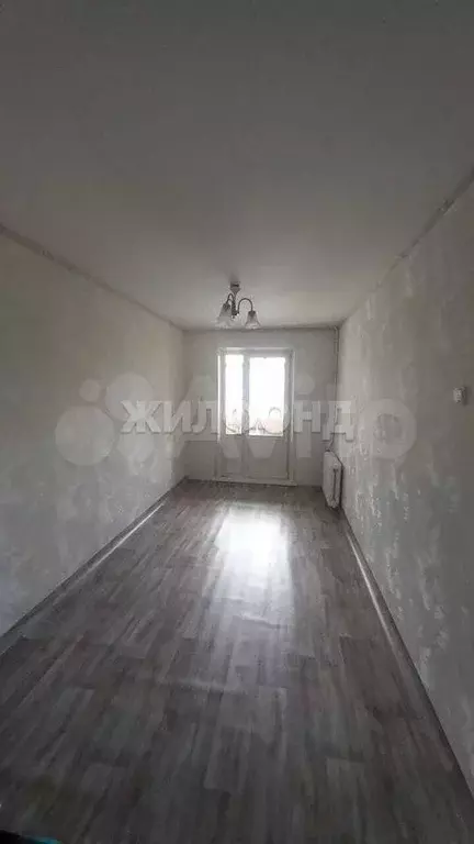 Комната 43 м в 2-к., 4/9 эт. - Фото 0