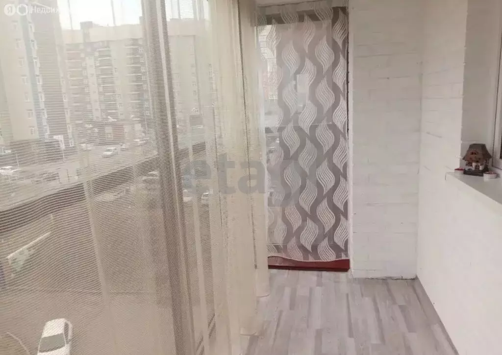 Квартира-студия: Красноярск, улица Любы Шевцовой, 84 (31.4 м) - Фото 0