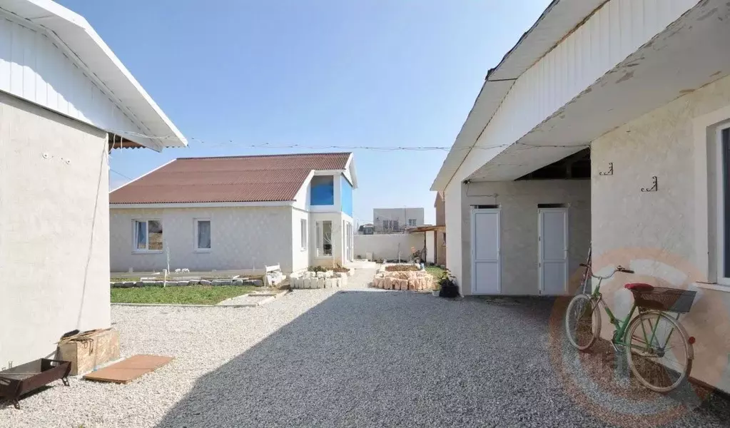 Дом в Крым, Сакский район, Уютненское с/пос, Орбита СПК ул. Ореховая, ... - Фото 2