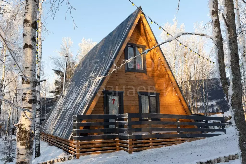 Дом в Пермский край, Губаха Краснооктябрьская ул., 28 (1 м) - Фото 0