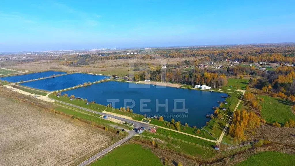 Участок в Ленинградская область, Тосненский район, Федоровское ... - Фото 0