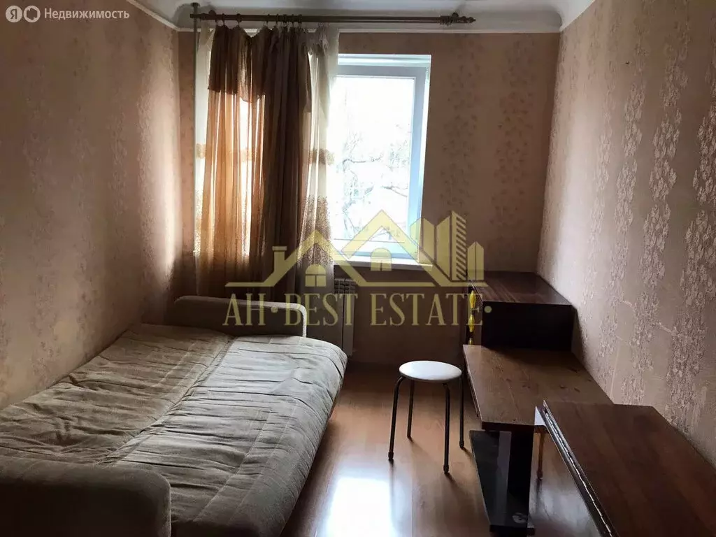 2-комнатная квартира: Владикавказ, улица Ватутина, 57 (45 м) - Фото 1