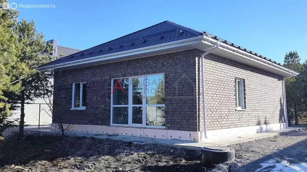 Дом в Берёзовый, улица Дружбы, 14 (110 м) - Фото 1