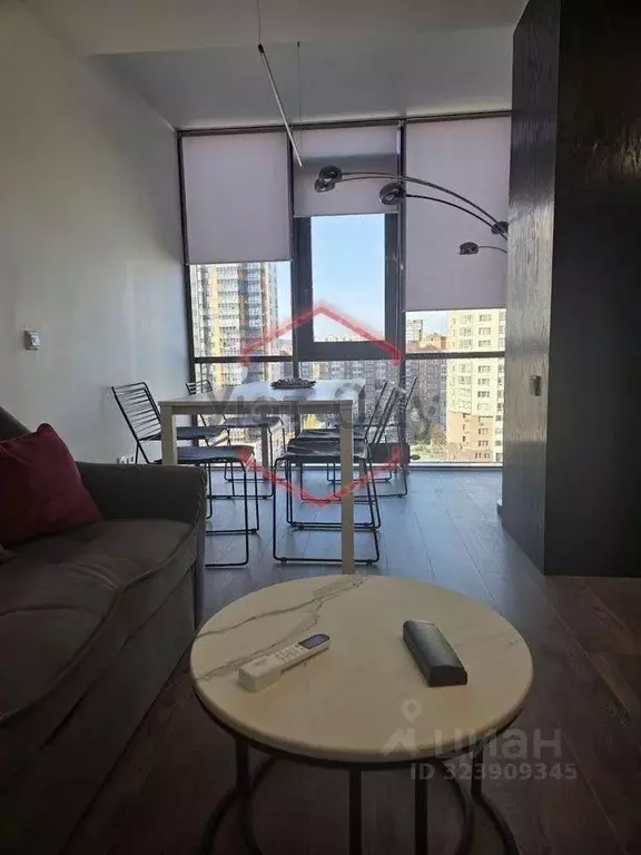 2-к кв. Красноярский край, Красноярск ул. Авиаторов, 34 (43.5 м) - Фото 1