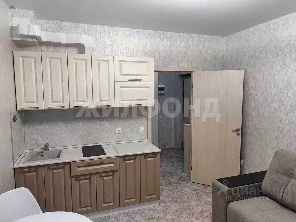 1-к кв. Ханты-Мансийский АО, Когалым ул. Романтиков, 1 (19.0 м) - Фото 0