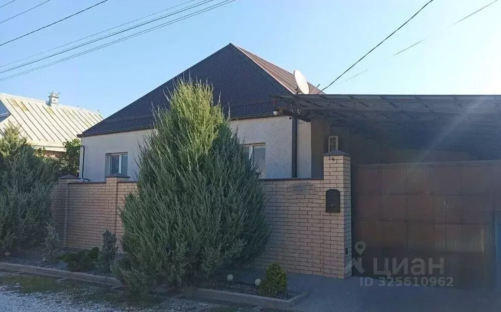 Дом в Краснодарский край, Крымск Звездная ул. (75 м) - Фото 1