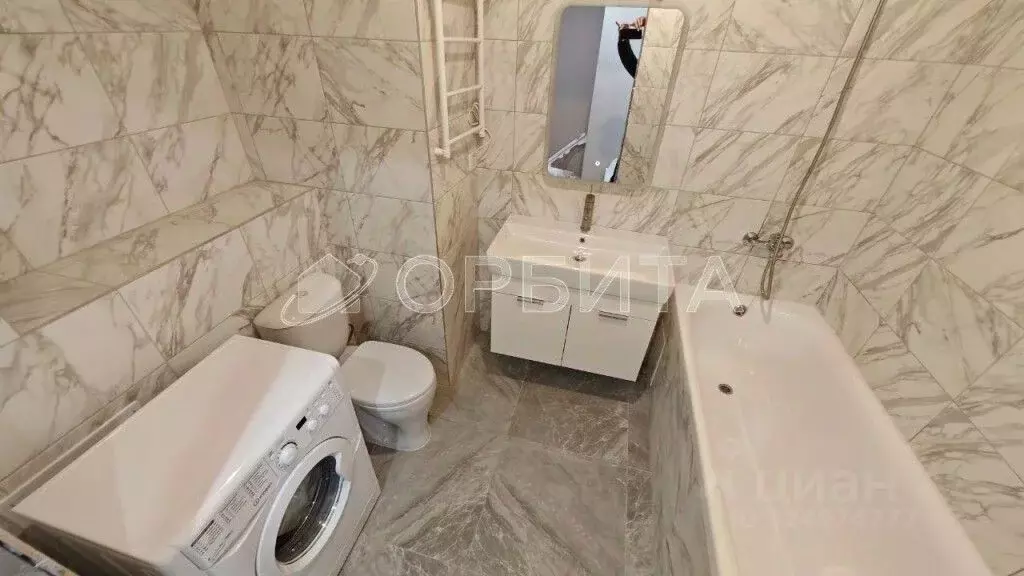 1-к кв. Тюменская область, Тюмень Интернациональная ул., 197В (34.7 м) - Фото 2