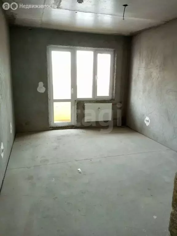 1-комнатная квартира: Тюмень, улица Новосёлов, 117 (37 м) - Фото 1