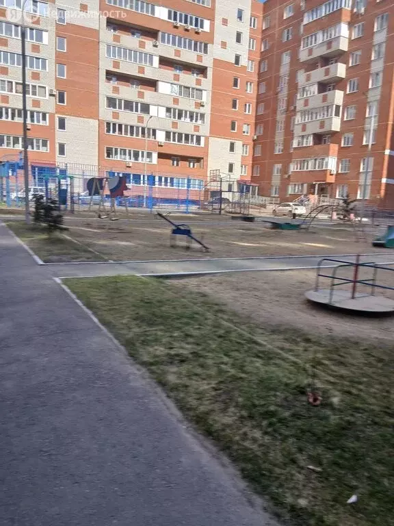 3-комнатная квартира: Омск, улица 1-ой Красной Звезды, 81 (78 м) - Фото 2