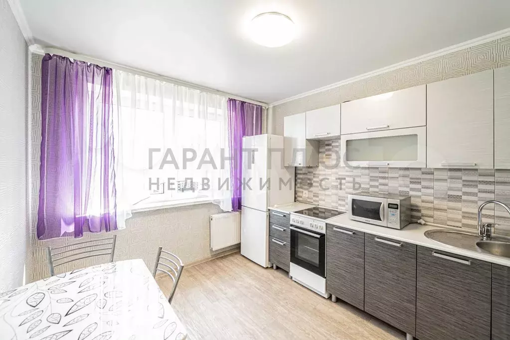 1-к. квартира, 40 м, 13/17 эт. - Фото 1