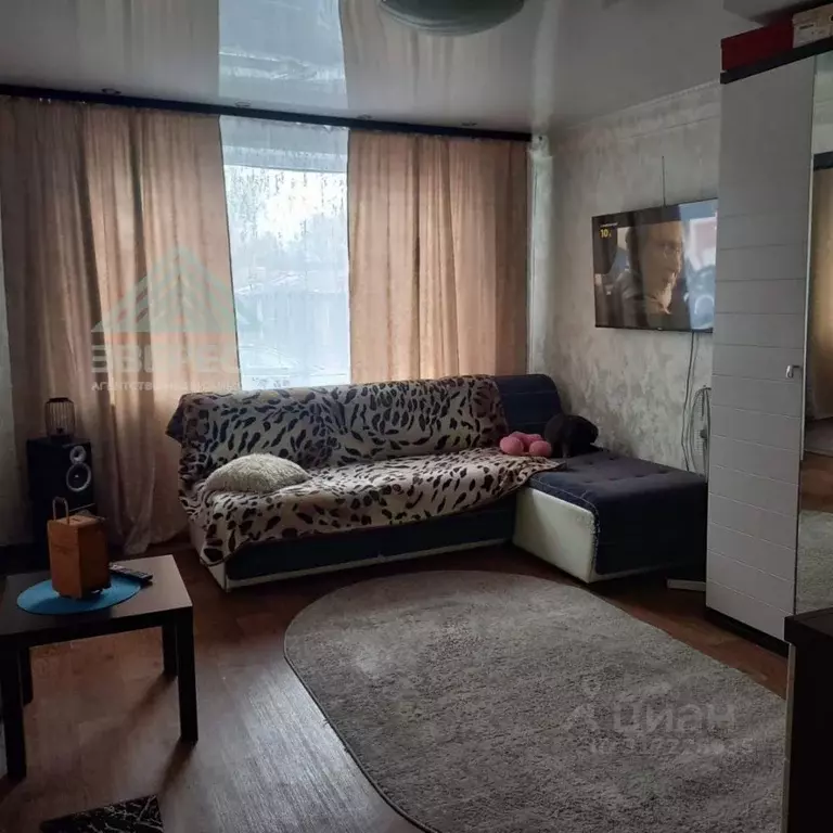 2-к кв. Хакасия, Абакан Белоярская ул., 63 (38.0 м) - Фото 0