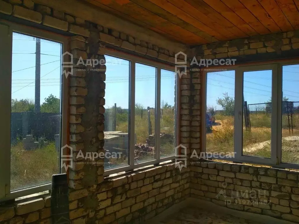 Дом в Волгоградская область, Волгоград Урожай-3 СНТ,  (80 м) - Фото 1